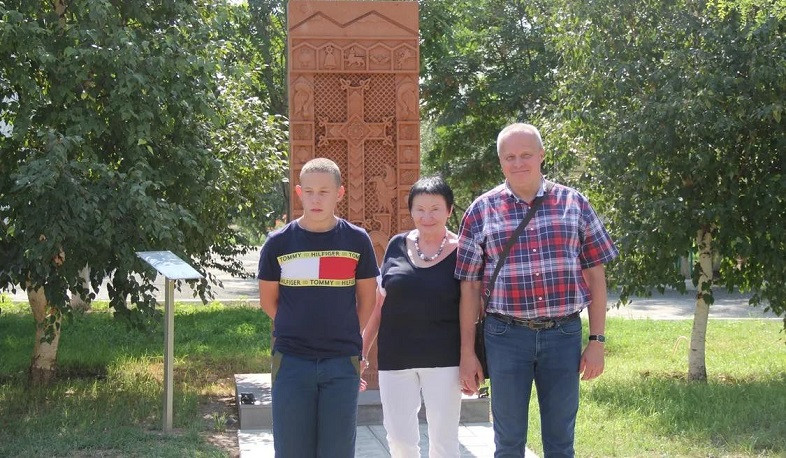 Russian Ambassador to Armenia and his family continue their visits to sights of Armenia