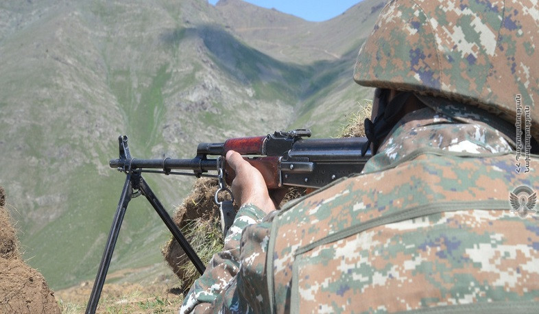 В ночь на 16 августа ВС Азербайджана предприняли провокацию на участке Черного озера, пытаясь обеспечить позиционное продвижение: МО РА