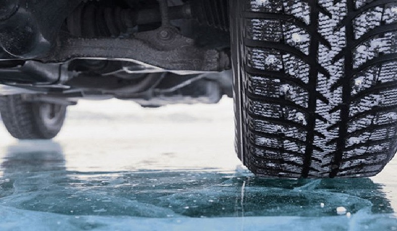 Ավտոմեքենան դուրս է եկել երթևեկելի հատվածից և 8 մ սահել դեպի ձորը