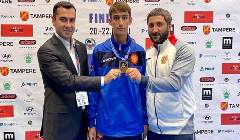Robert Hovannisyan karate üzrə Avropa çempionatında bürünc medal qazanıb
