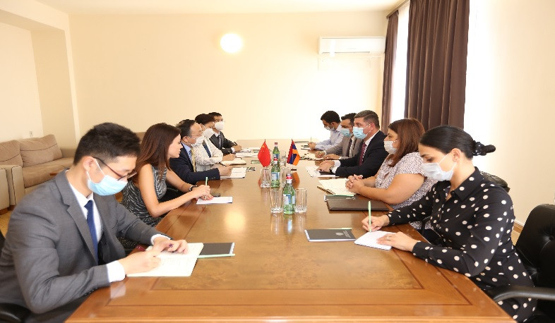 Գնել Սանոսյանը Չինաստանի դեսպանի հետ քննարկել է երկկողմ գործակցությանն առնչվող հարցեր
