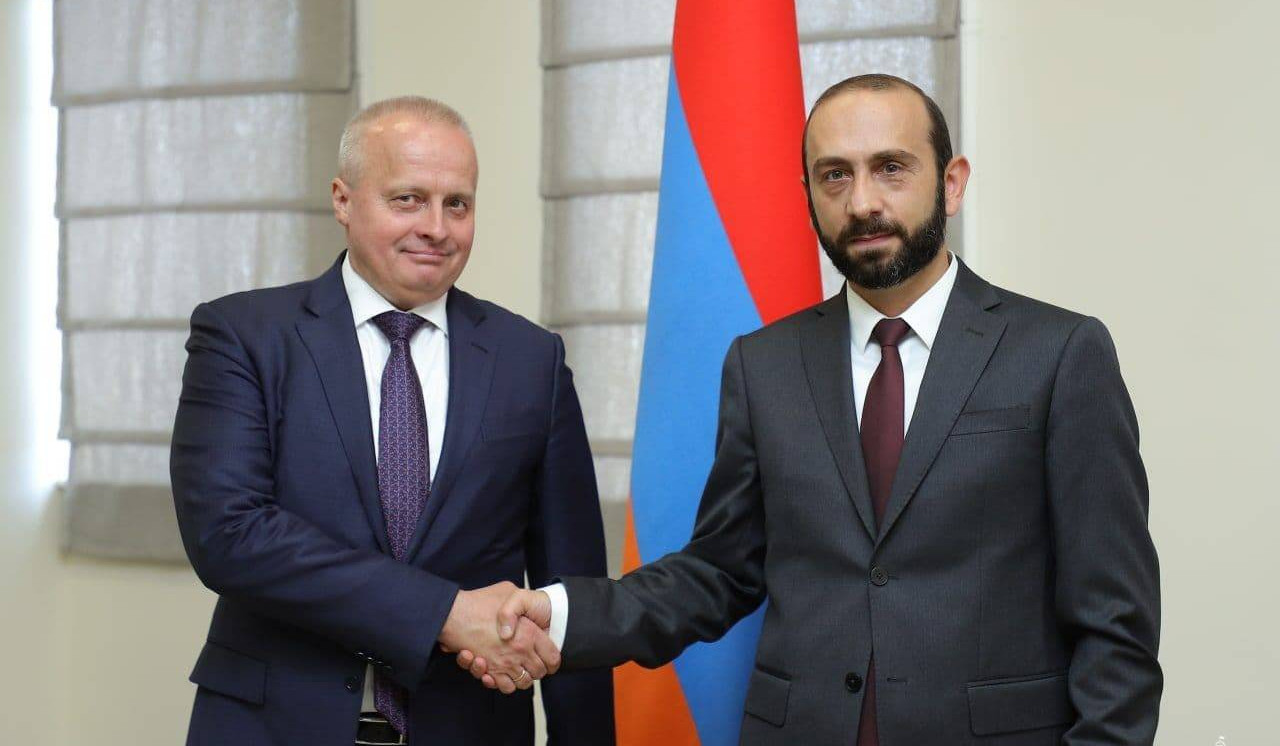 ՀՀ ԱԳ նախարարը ՌԴ դեսպանի հետ հանդիպմանն անդրադարձել է Գորիս-Կապան ավտոճանապարհի փակմանը
