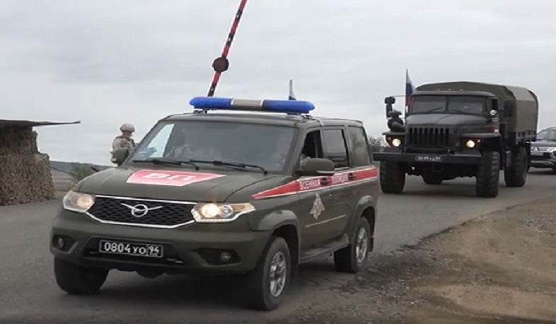Российские миротворцы обеспечили безопасность перевозки стройматериалов и техники по дорогам Арцаха