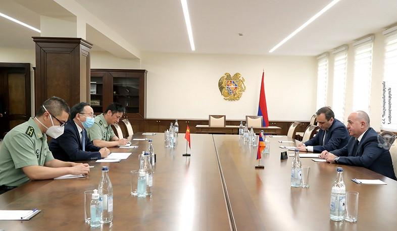 Arshak Karapetyan presented to Chinese Ambassador recent developments in border regions of Armenia