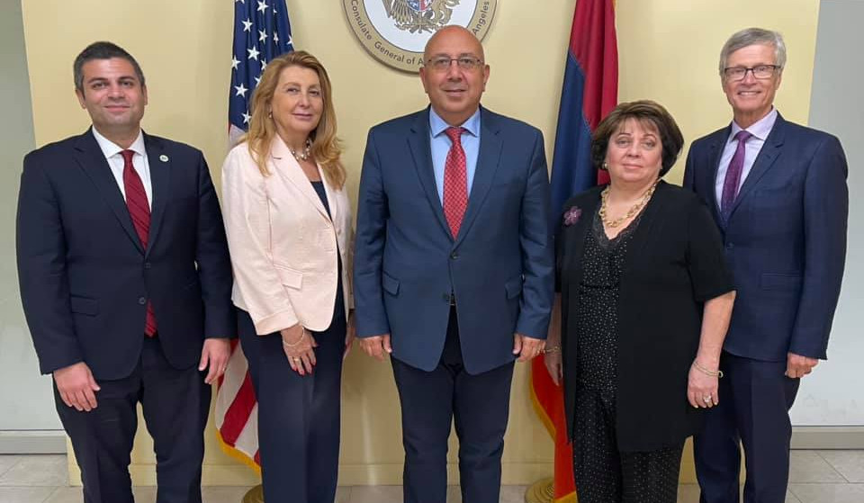 Armenian Consul General in Los Angeles discusses cooperation at Glendale Community College