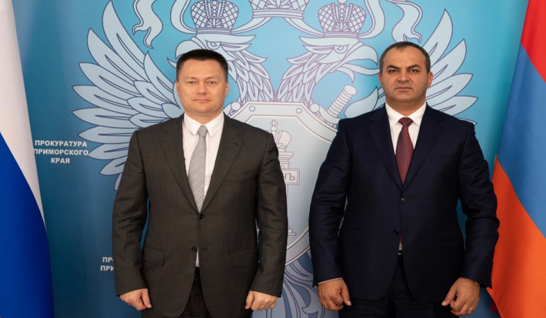 ER və RF baş prokurorları bir sıra aktual məsələləri müzakirə edib