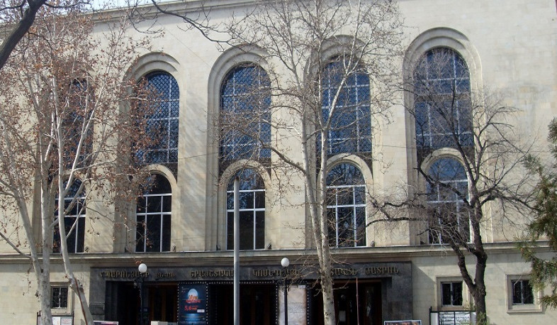 Երևանի Կամերային և Հ. Պարոնյանի անվան երաժշտական կոմեդիայի պետական թատրոնները աջակցություն են ստացել