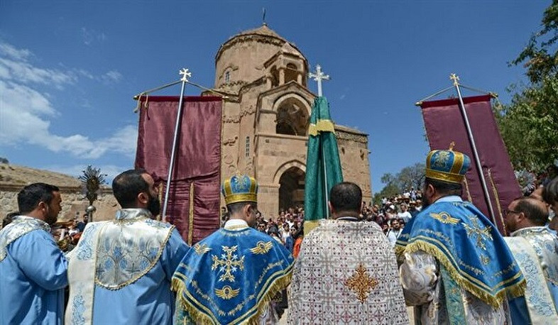В церкви Сурб Хач на острове Ахтамар отслужат литургию