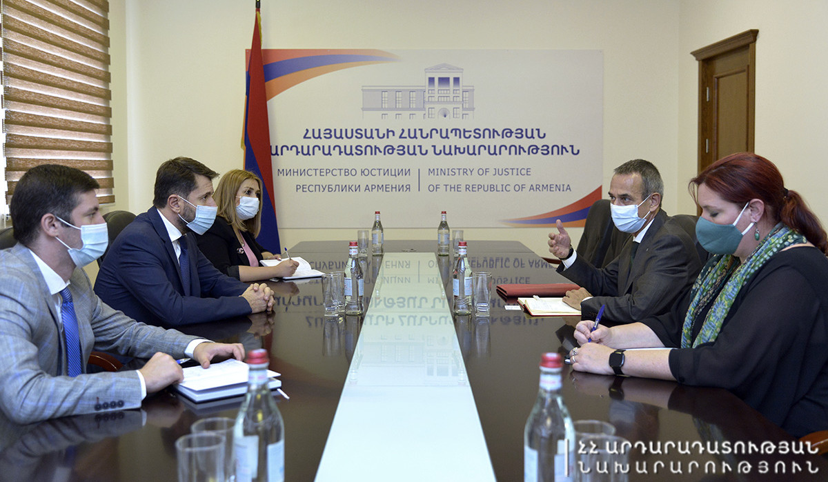 Armenia needs support of international partners in return of captives: Karen Andreasyan to head of ICRC delegation