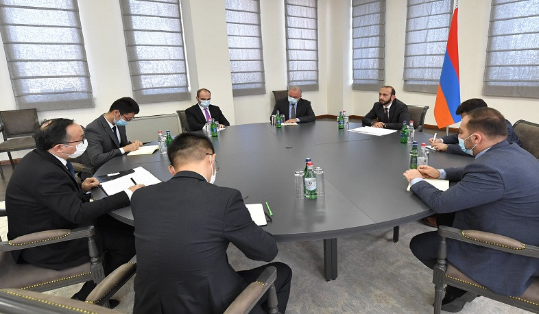 Китай поддерживает суверенитет и территориальную целостность Армении: Арарат Мирзоян принял посла КНР