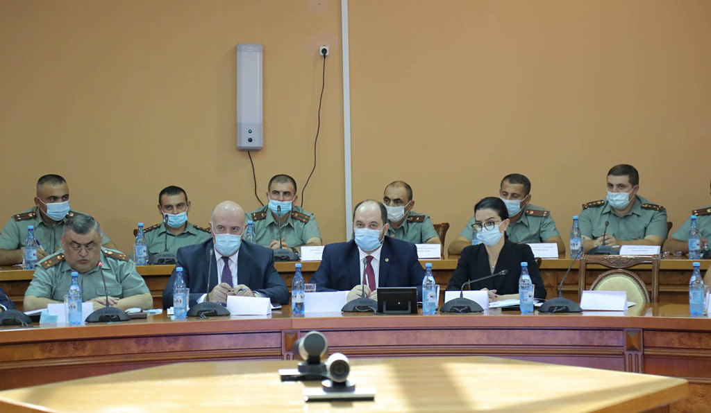 Հավաք-խորհրդակցություն ՊՆ վարչական համալիրում