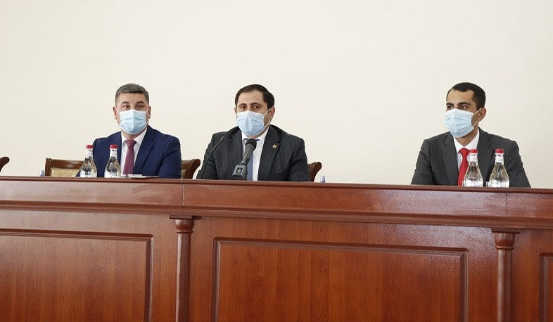 Սուրեն Պապիկյանը ներկայացրել է Գեղարքունիքի նորանշանակ մարզպետ Կարեն Սարգսյանին