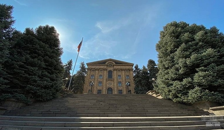 Депутаты НС Армении отбудут в Москву для осуществления наблюдательской миссии