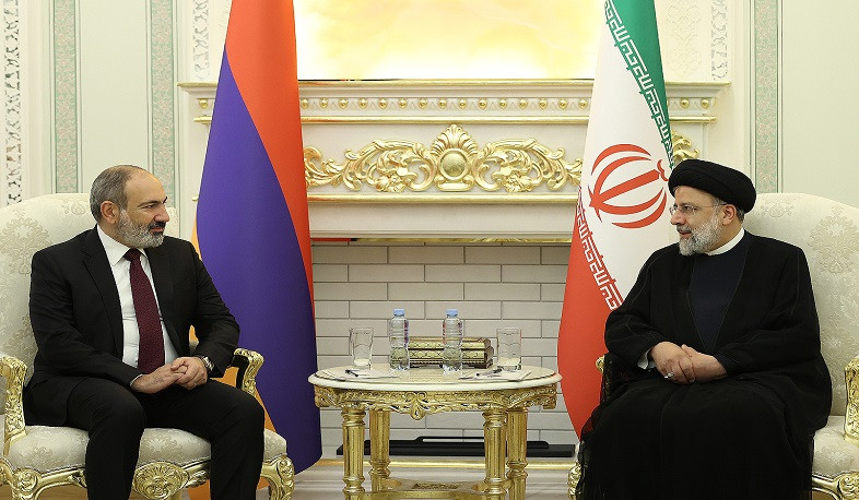 ՀՀ վարչապետը և Իրանի նախագահը քննարկել են երկու երկրների միջև բեռնափոխադրումների անխափան կազմակերպմանը վերաբերող հարցեր