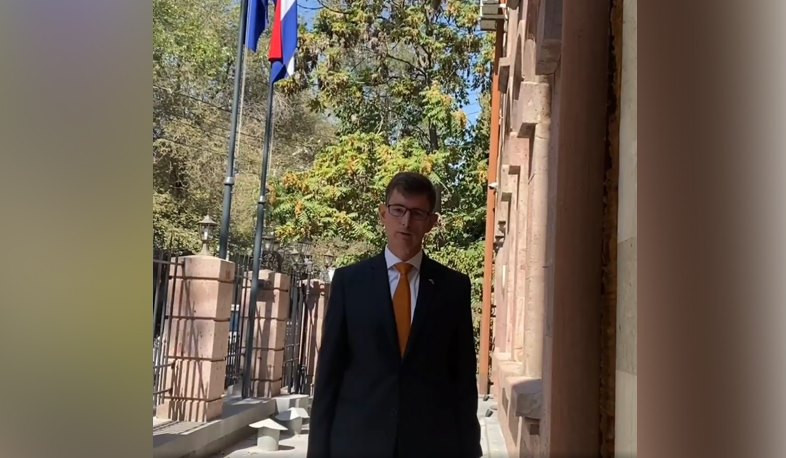 I am convinced this beautiful country and wonderful people have bright future: Dutch Ambassador’s message in Armenian