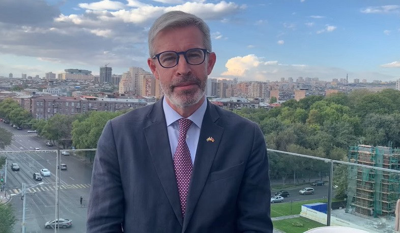 Посол Швеции в Армении поздравил Армению с 30-летием Независимости
