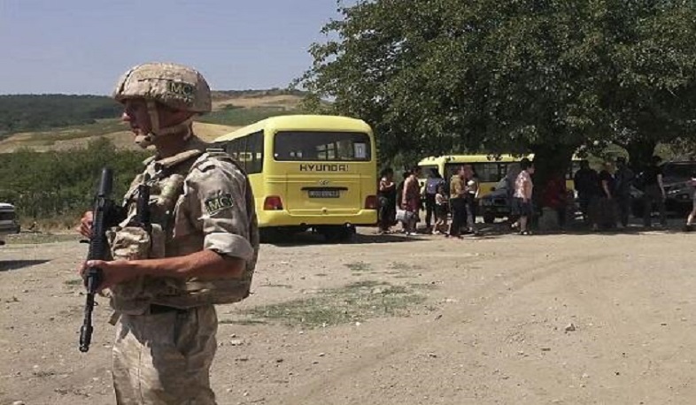 Sülhməramlılar 100-ə yaxın ermənini Amarasa gətirdi