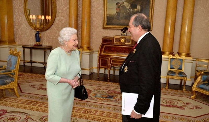 Queen Elizabeth II congratulates Armenia on Independence Day