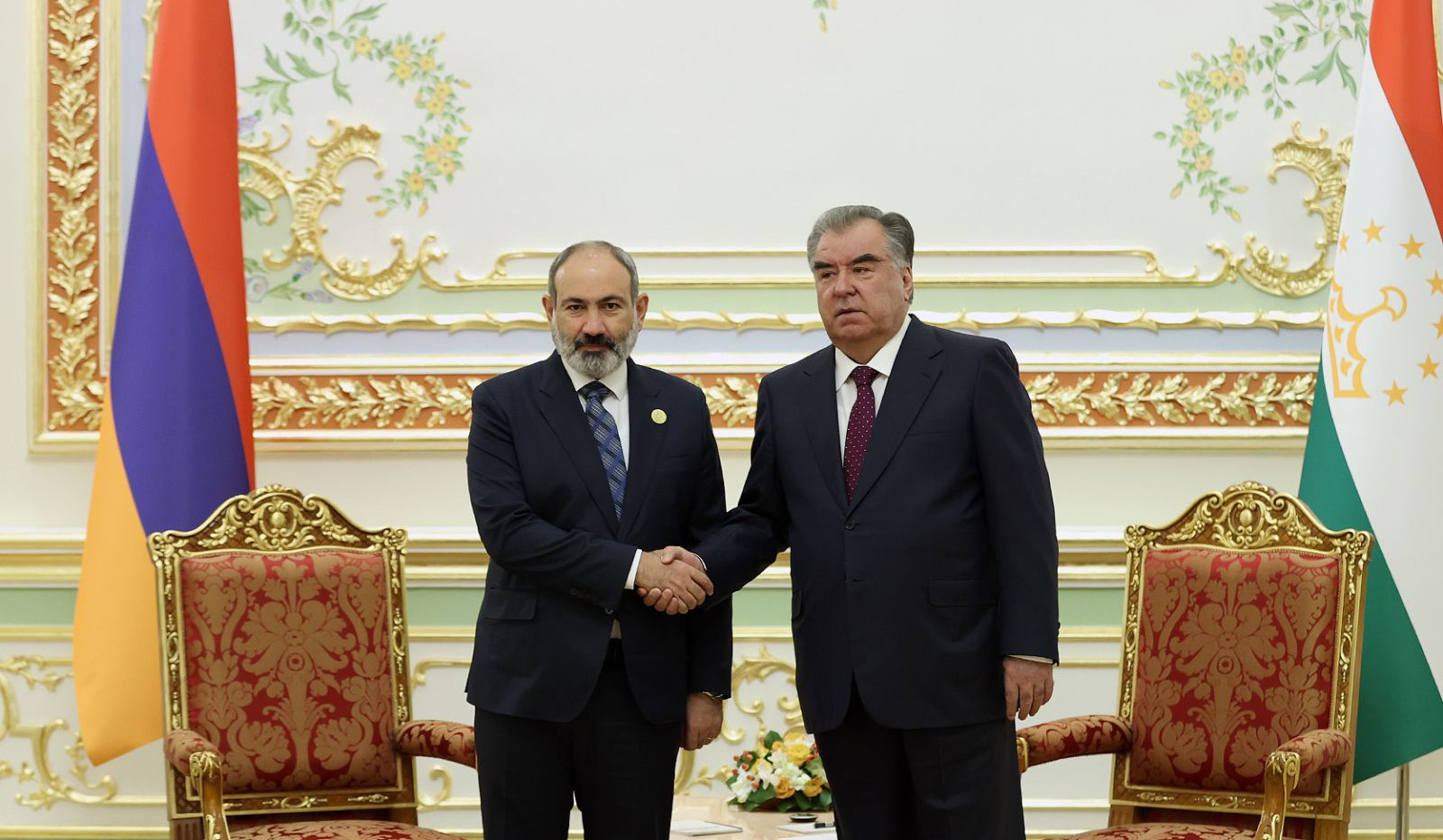 Tajikistan intends to strengthen and develop relations with Armenia in all directions: Rahmon to Pashinyan