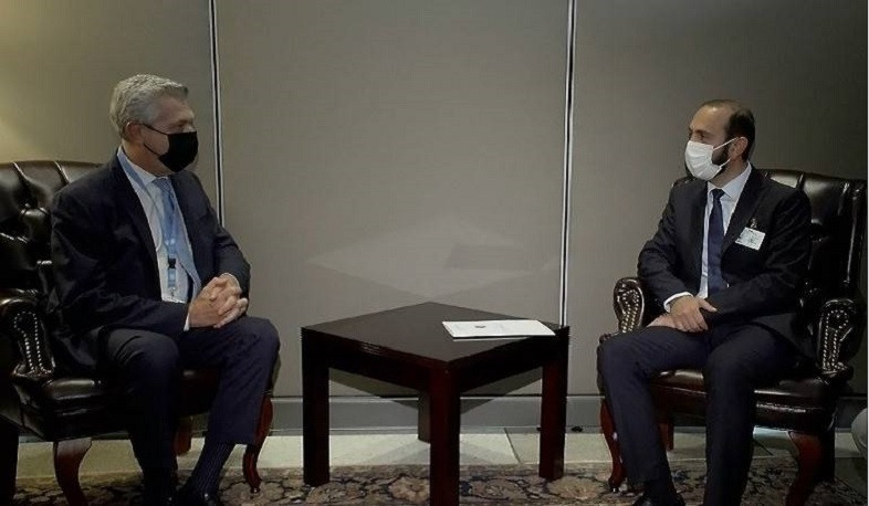Ararat Mirzoyan BMT-nin Qaçqınlar üzrə Ali Komissarına Azərbaycan-Türkiyə təcavüzü nəticəsində yaranmış vəziyyəti təqdim etdi