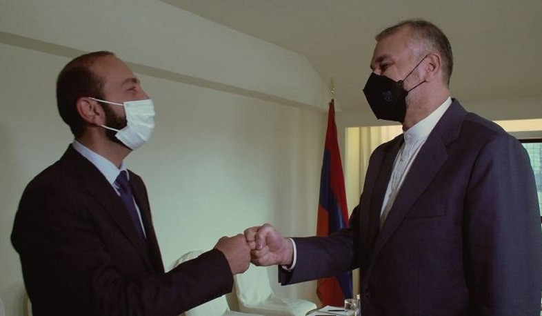 Ermənistan və İranın XİN başçıları regional inkişafları müzakirə etdilər