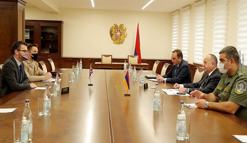 Defense Minister presented situation on borders to UK Ambassador