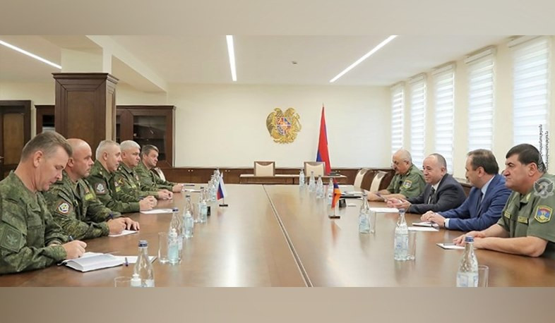 Rustam Muradov introduced newly appointed commander of the Russian peacekeeping forces in Artsakh
