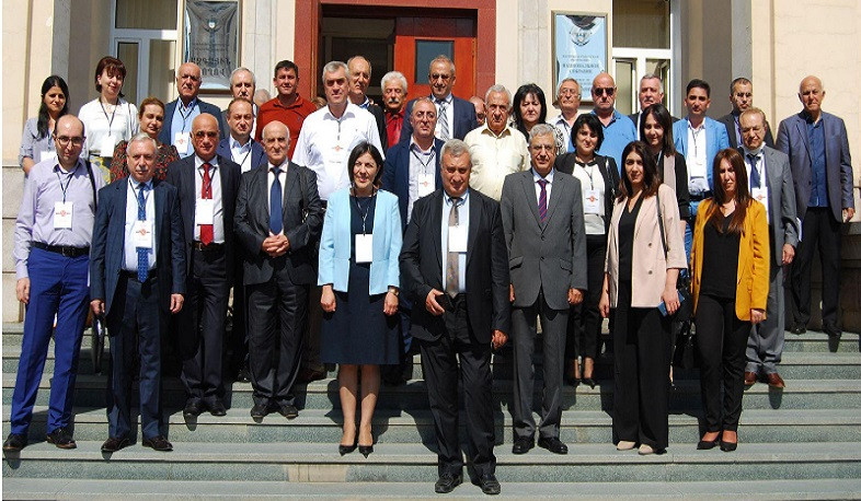Участники международной конференции посетили Арцах