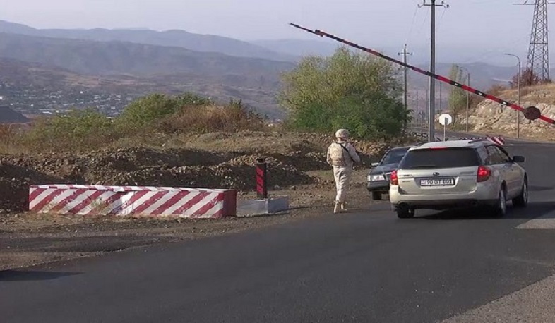 Российские миротворцы обеспечили безопасный проезд 65-титысячного автомобиля через Лачинский коридор в Арцах и обратно