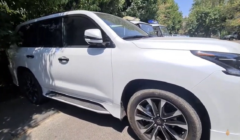 «Լեքսուսի» վարորդը ճանապարհը չզիջելու պատճառով կրակել է «Օպելի» ուղղությամբ