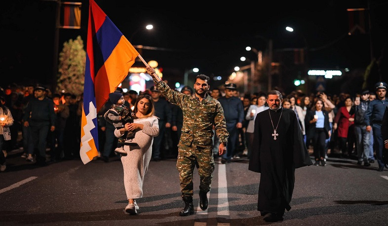 Слава, благодарность и извинения всем мученикам и их родным: Артак Бегларян