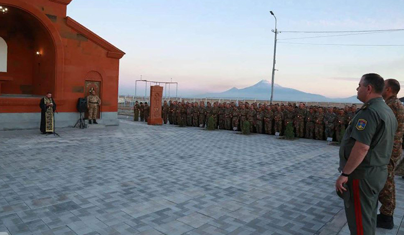 ՀՀ ԶՈՒ ԳՇ պետը մասնակցել է Արցախյան 44-օրյա պատերազմի տարելիցին նվիրված խաչքար-հուշակոթողների բացմանը