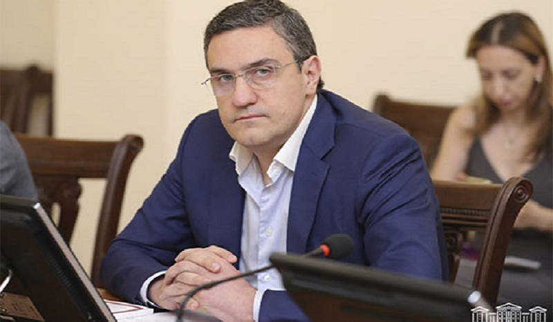 Արթուր Ղազինյանը 5-րդ անգամ չընտրվեց ԱԺ պաշտպանության և անվտանգության հանձնաժողովի նախագահի տեղակալ