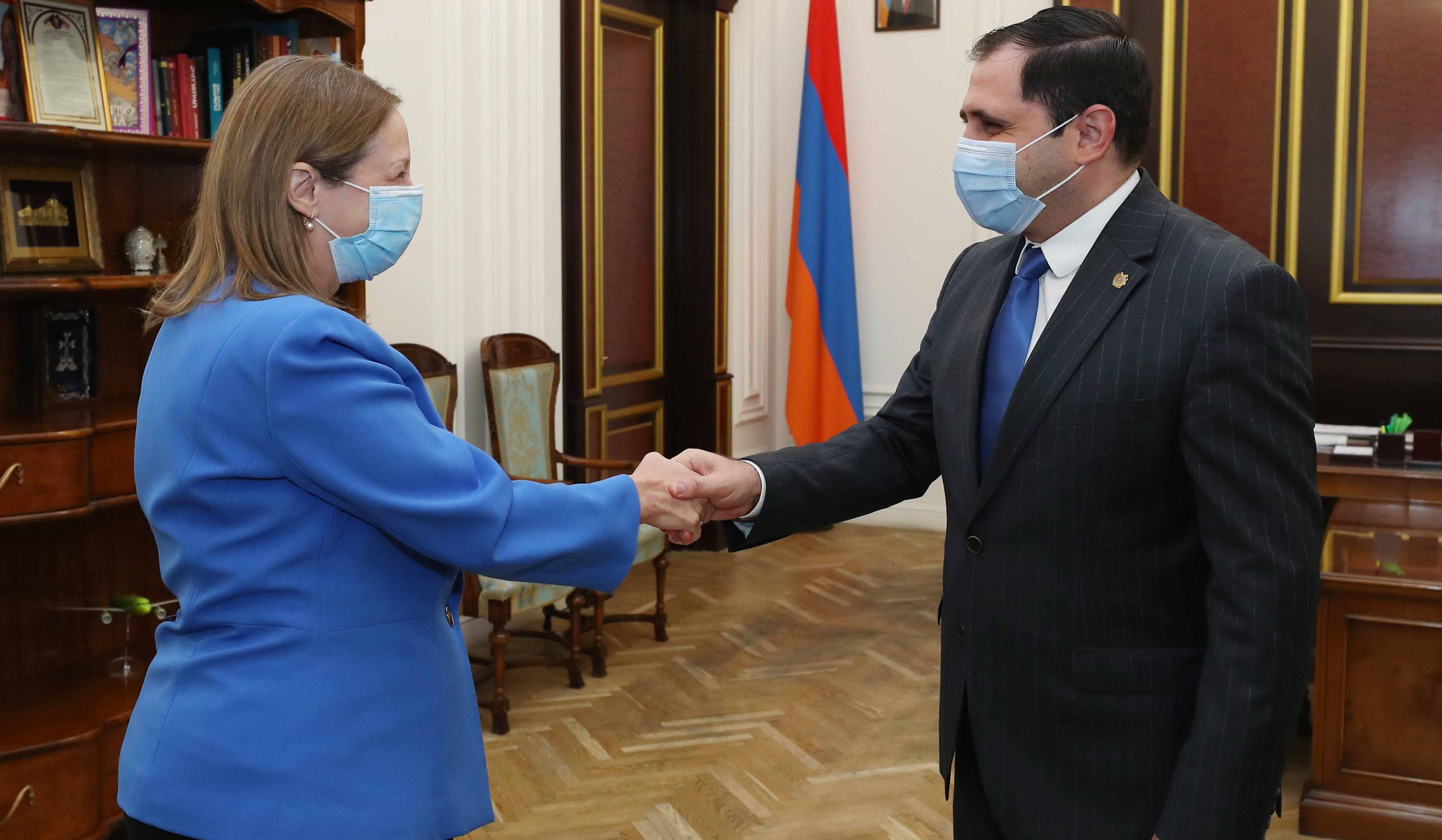 Սուրեն Պապիկյանը և Լին Թրեյսին քննարկել են Գորիս-Կապան ճանապարհի շուրջ ստեղծված իրավիճակը