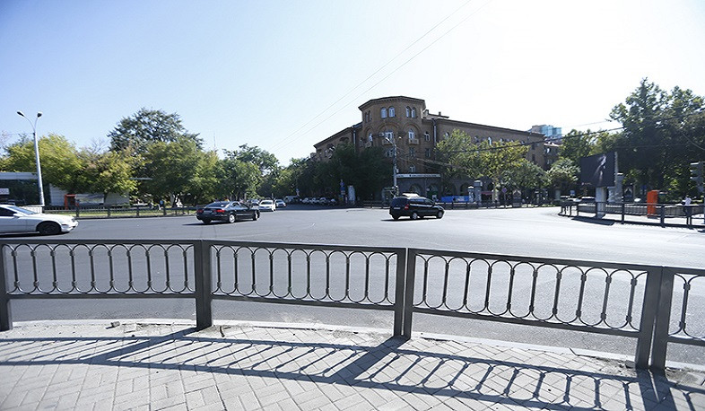 Երևանի փողոցներում քաղաքացիների անվտանգության համար տեղադրվում են արգելապատնեշներ