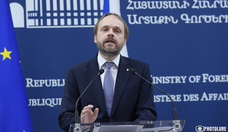 Çexiya ATƏT-in Minsk Qrupu həmsədrlərinin işini dəstəkləyir: Çexiya XİN başçısı