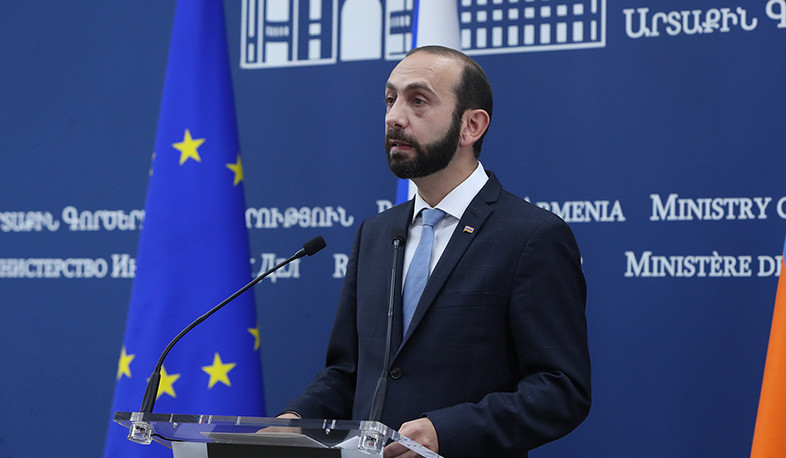 Çexiya ilə təsirli siyasi dialoqumuz var: Ararat Mirzoyan