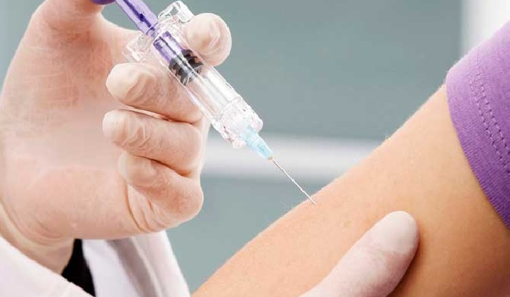 Կրծքով կերակրումը հակացուցում չէ COVID-19-ի դեմ պատվաստումների համար