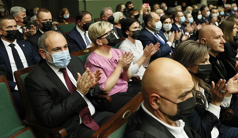 Nikol Pashinyan, Ingrida Šimonytė attend concert dedicated to Armenia’s independence and Armenian-Lithuanian relations