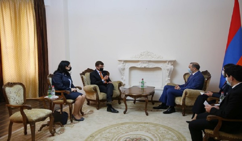 Security Council Secretary, Dutch Ambassador discuss situation on Armenian-Azerbaijani border