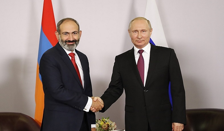 Pashinyan congratulated Putin on birthday