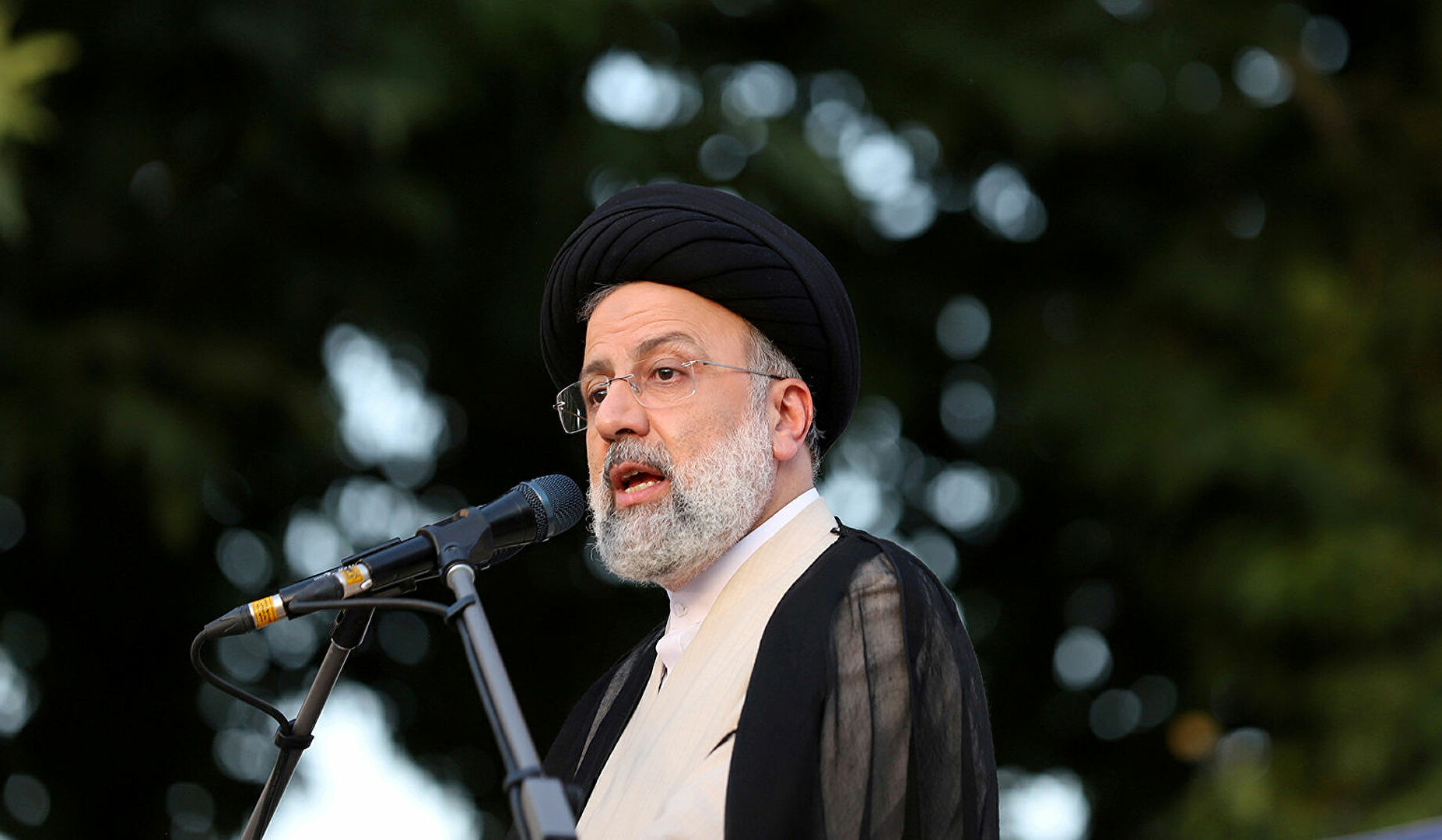 Присутствие террористов в регионе неприемлемо для Ирана: Раиси
