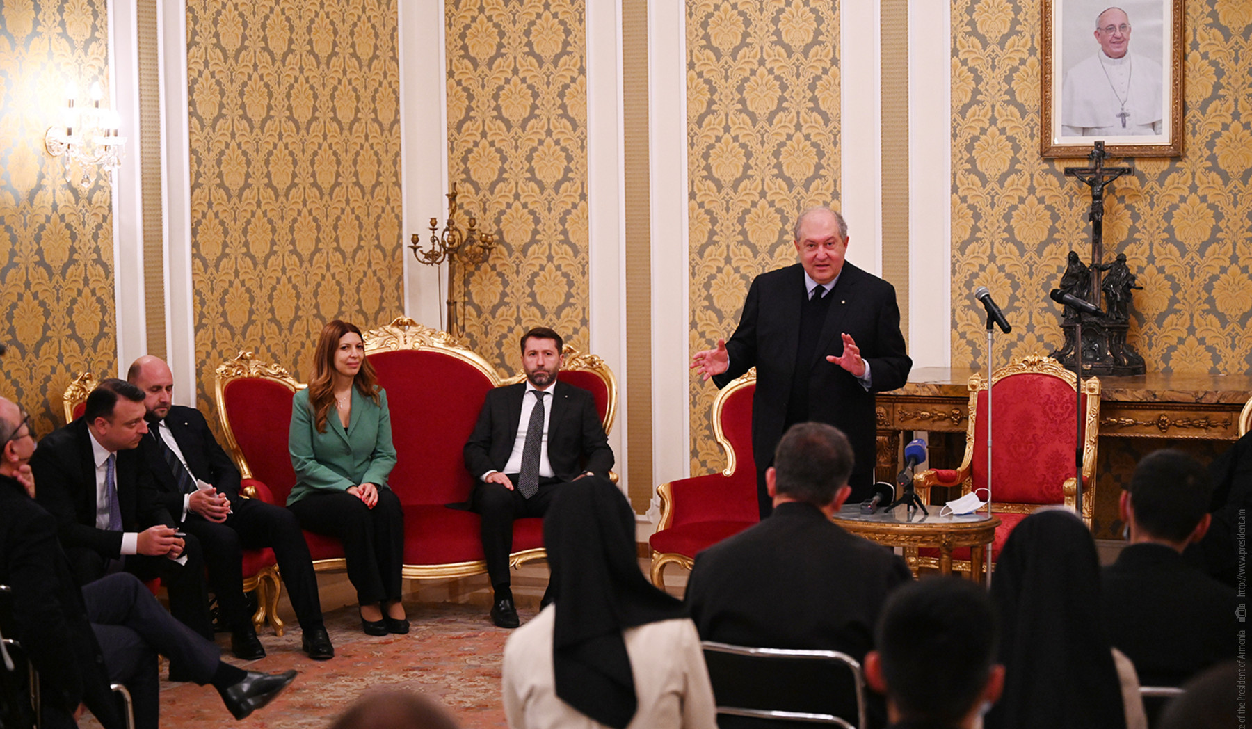 Արմեն Սարգսյանը հանդիպել է Իտալիայի հայ համայնքի ներկայացուցիչների հետ