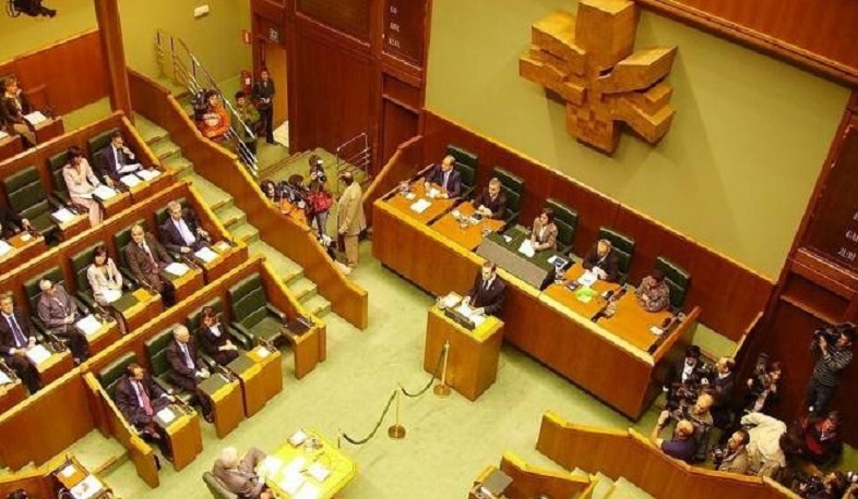 Basklar ölkəsinin Parlamenti Azərbaycandan erməni əsirləri azad etməyi tələb etdi