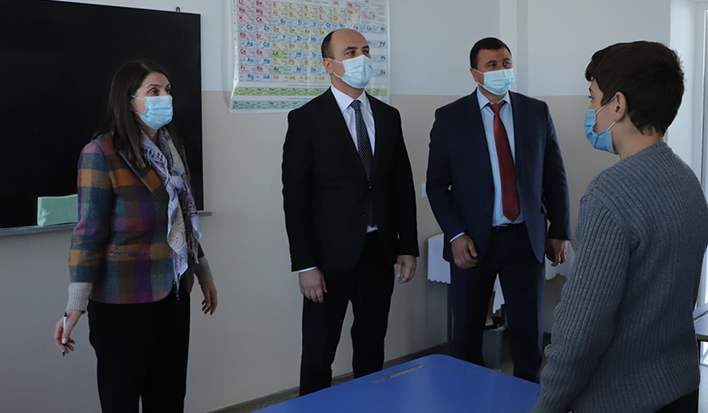 Շիրակի մարզպետի տեղակալն այցելել է մի շարք կրթական հաստատություններ