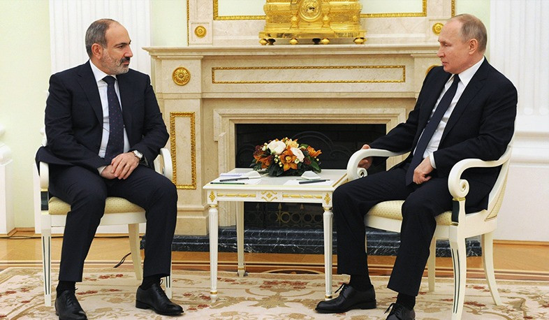 Putin-Pashinyan meeting format presupposes conversation and working lunch: Peskov