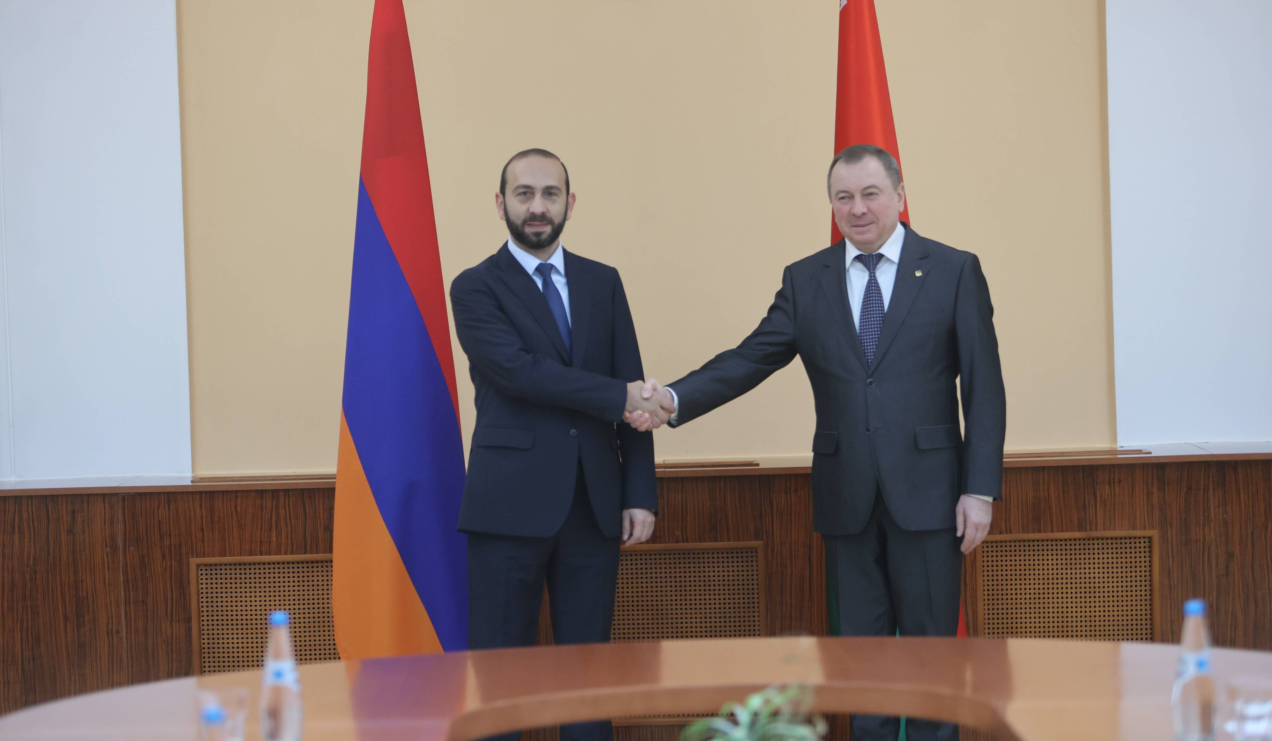 Արարատ Միրզոյանը Բելառուսի ԱԳ նախարարի հետ քննարկել է հայ-բելառուսական համագործակցության օրակարգը