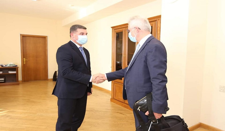 Քննարկվել են Միջազգային էներգետիկ խարտիայի համաժողովի անցկացմանն առնչվող հարցեր