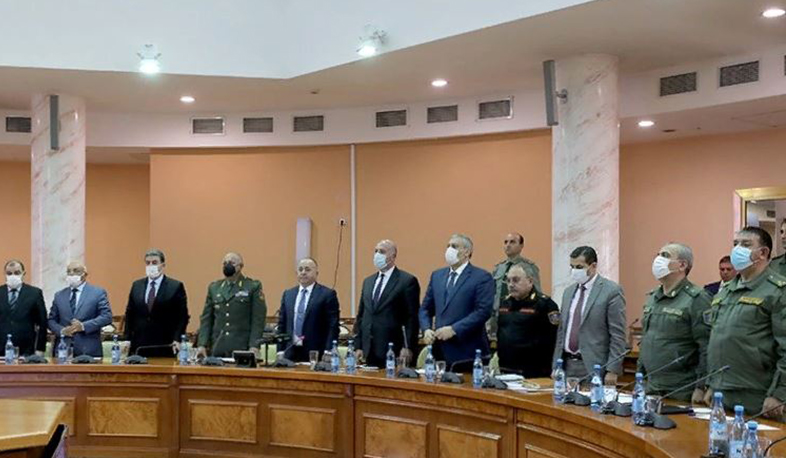 Արշակ Կարապետյանը հանդիպել է 44-օրյա պատերազմում զոհված, անհայտ կորած կամ գերության մեջ հայտված զինծառայողների և կամավորականների հարազատներին