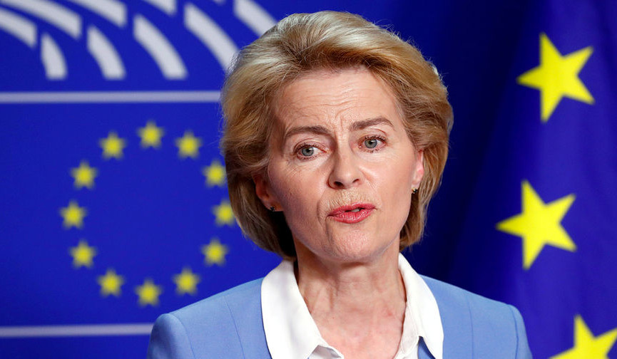 Глава ЕК пригрозила Польше ограничением прав и субсидий из-за спора о верховенстве закона